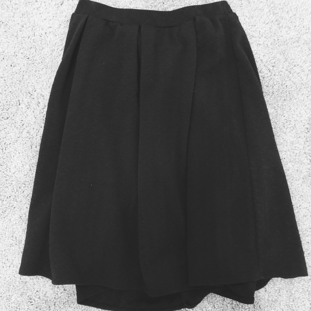 Black Skirt